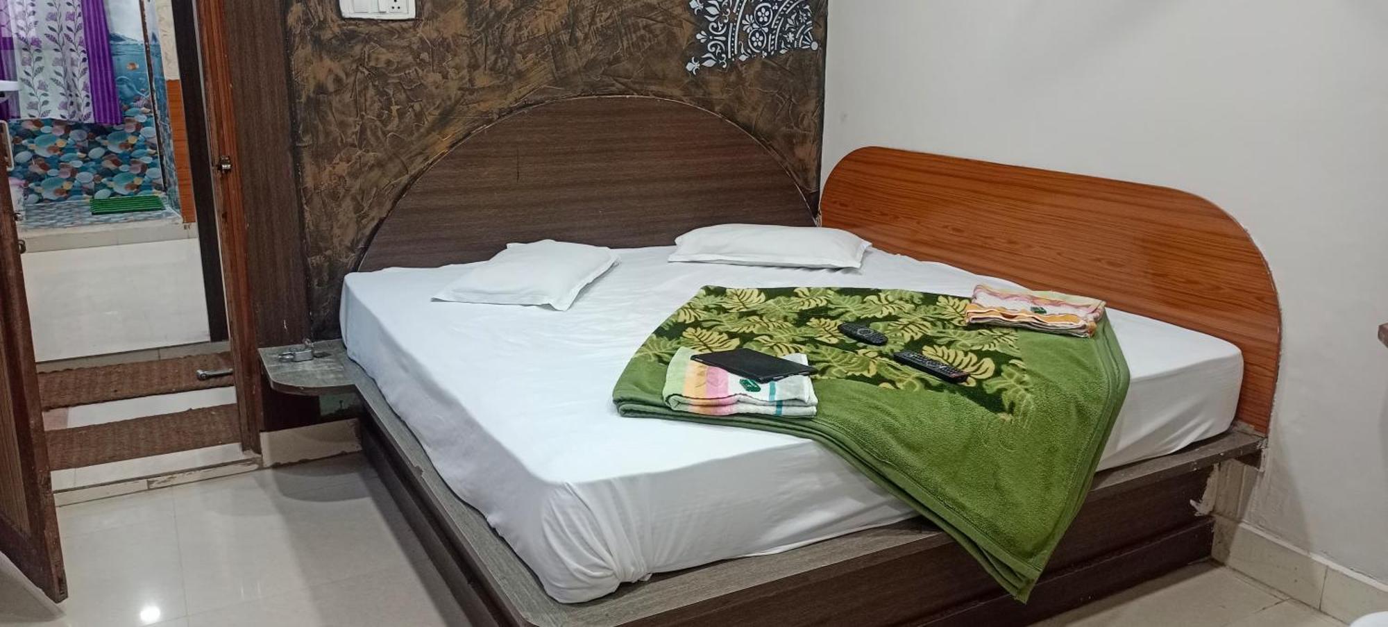 New Hotel Rajvihar Pachmarhī Eksteriør bilde