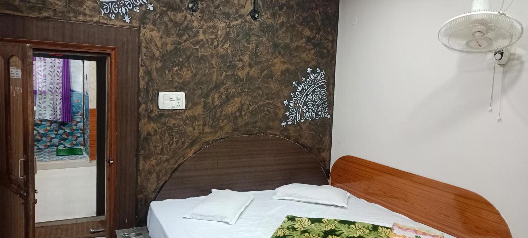 New Hotel Rajvihar Pachmarhī Eksteriør bilde