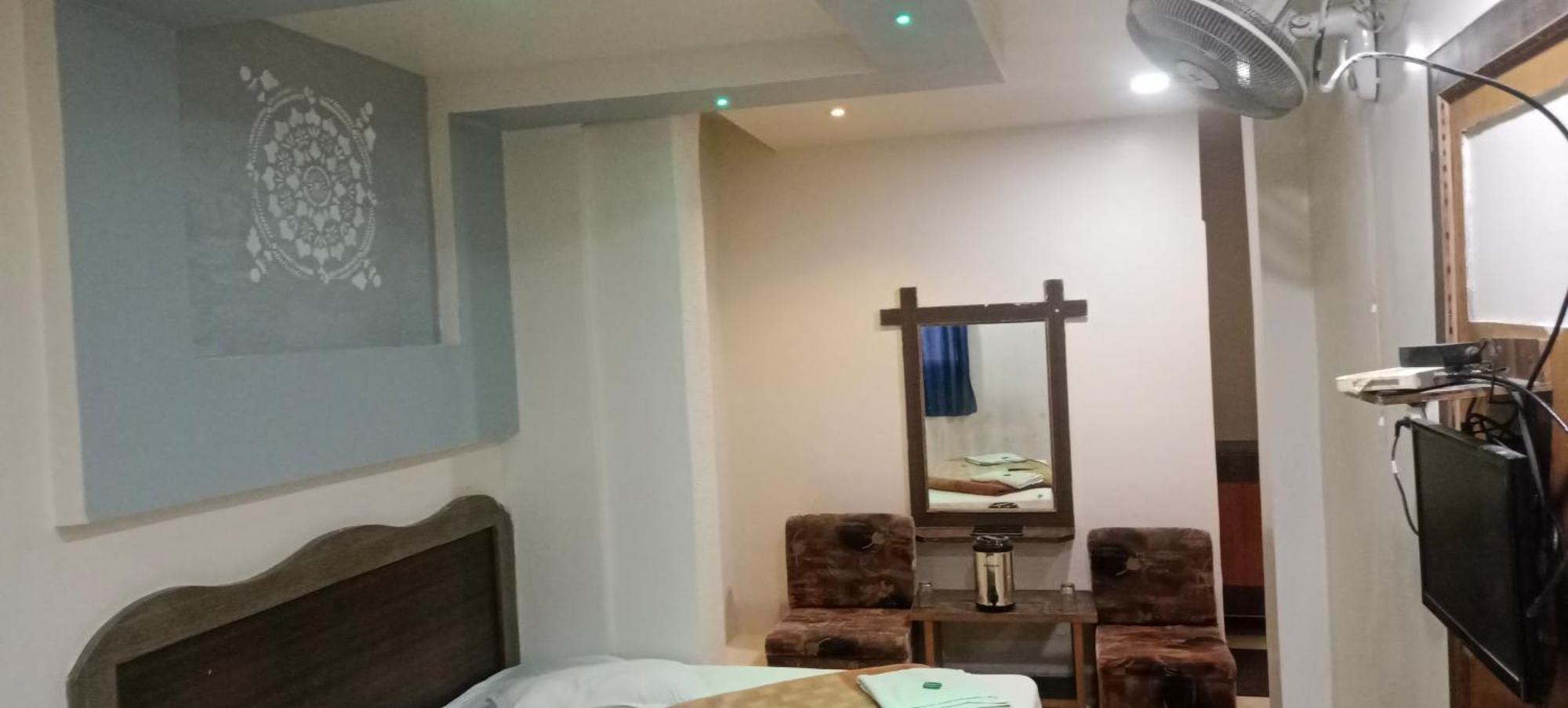 New Hotel Rajvihar Pachmarhī Eksteriør bilde