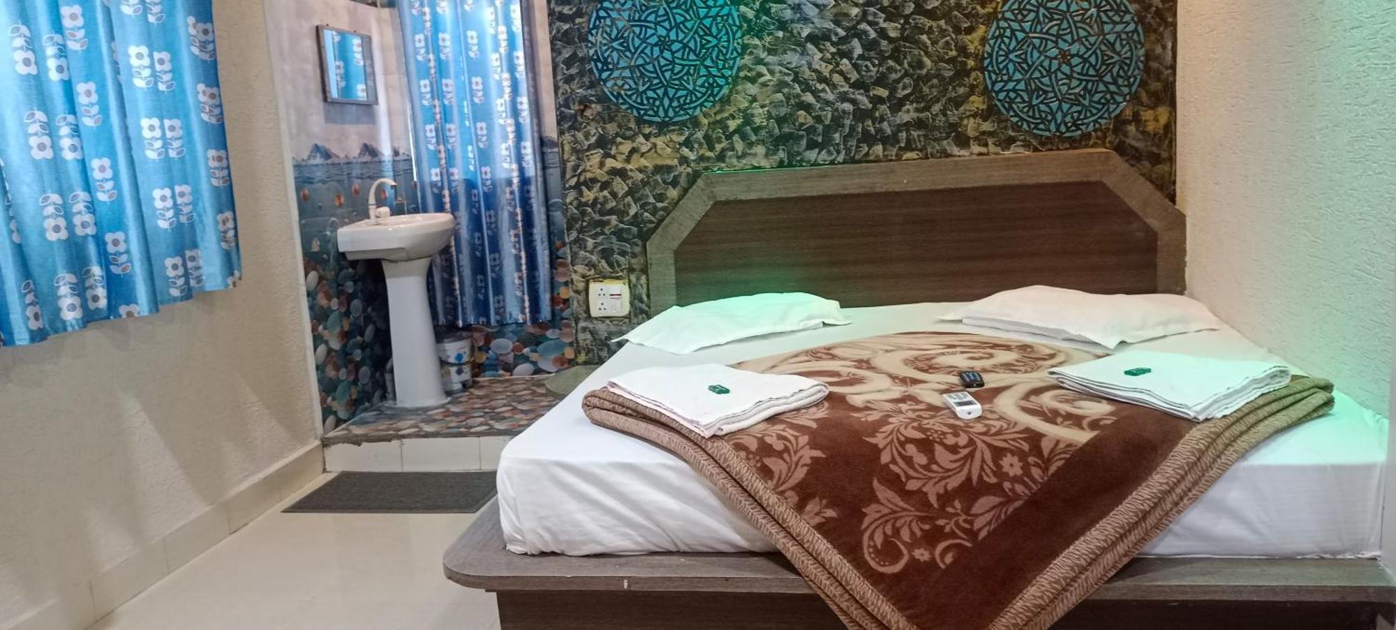 New Hotel Rajvihar Pachmarhī Eksteriør bilde